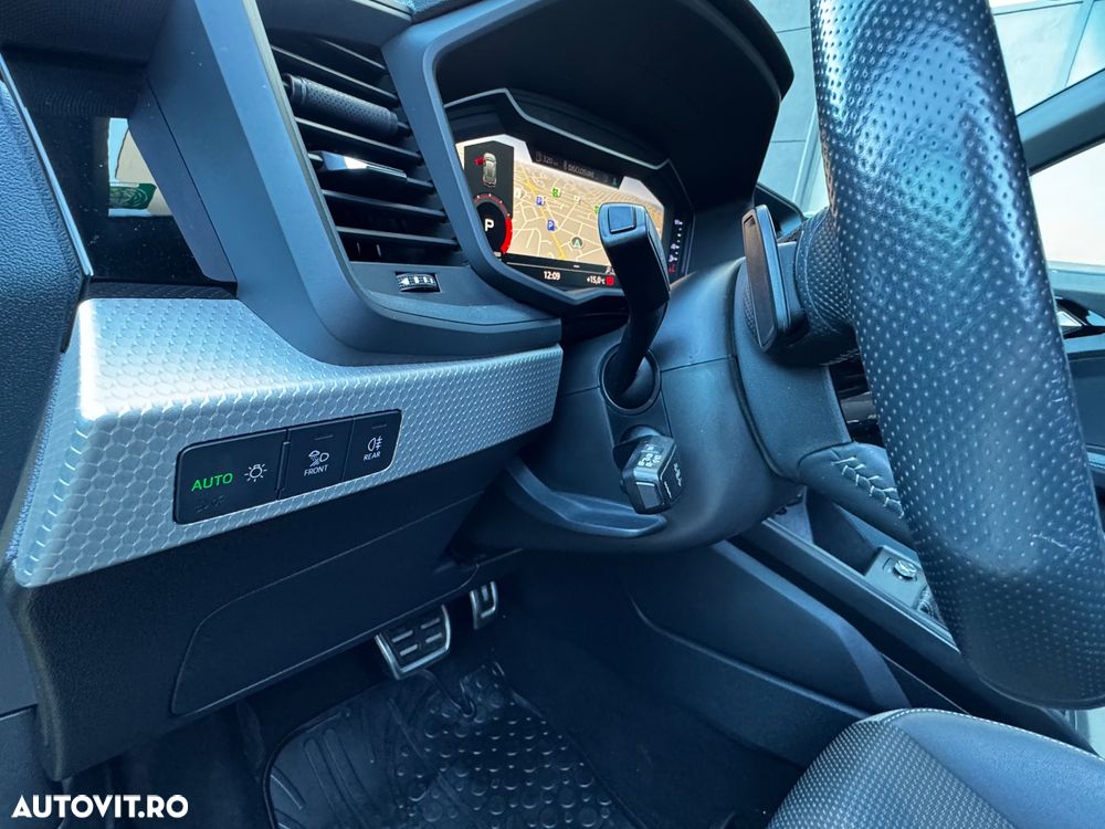 Audi A1 Sportback 30 TFSI S tronic S Line - 22