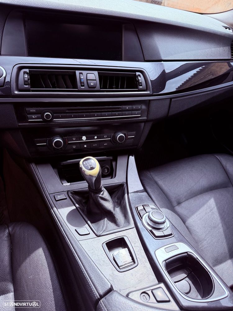 BMW 520 d - 12