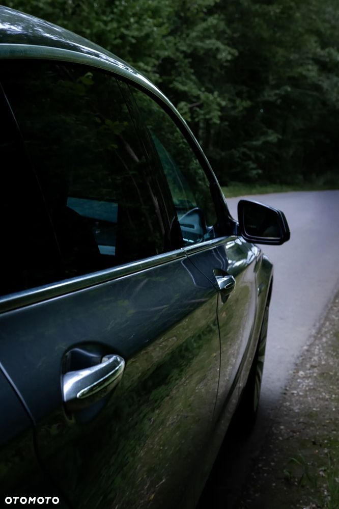 BMW Seria 5 535i xDrive Modern Line - 7