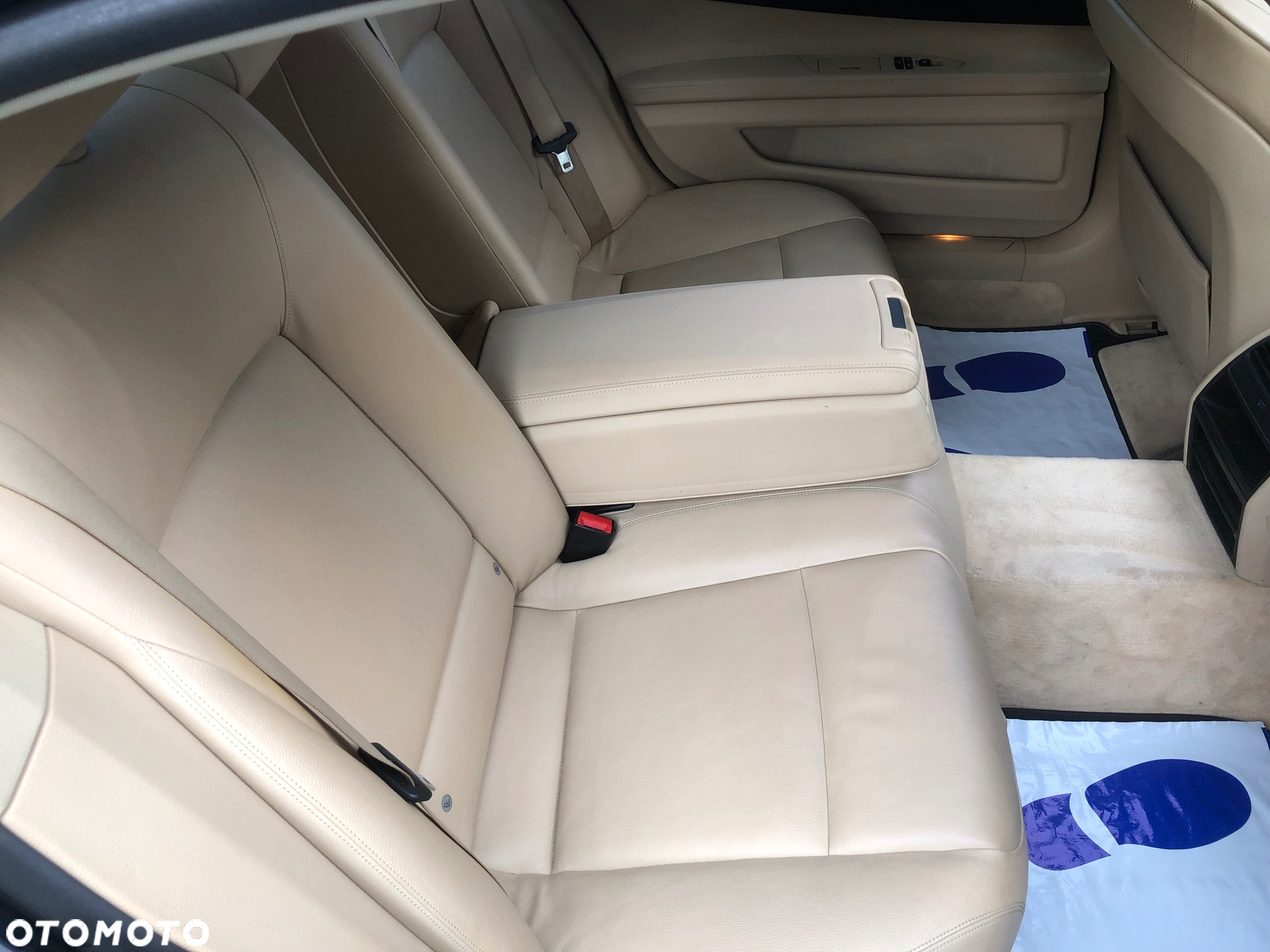 BMW Seria 7 - 24