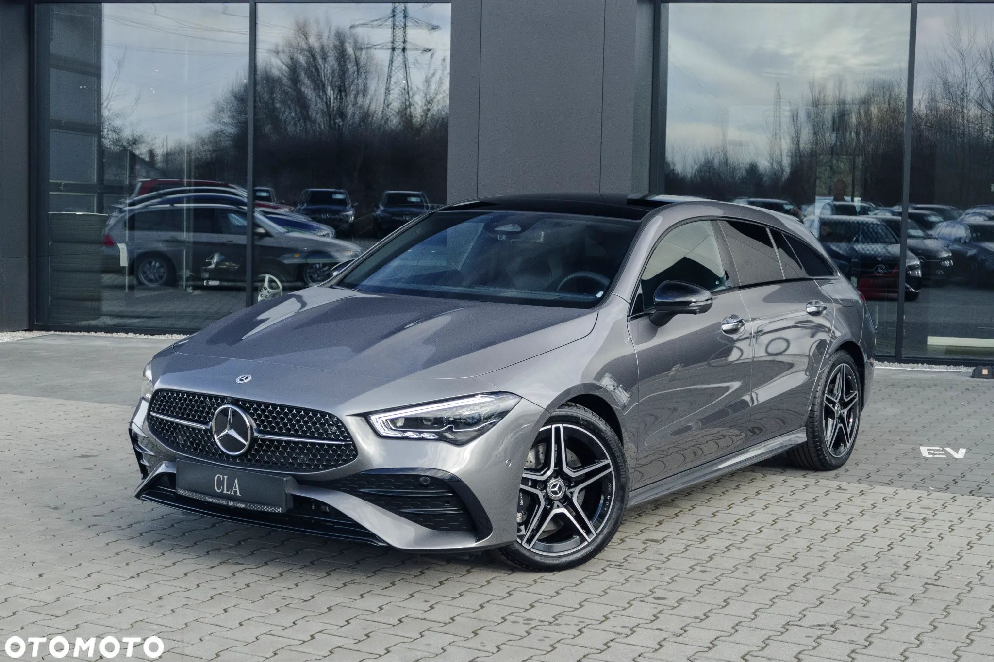 Mercedes-Benz CLA 200 AMG Line 7G-DCT - 1