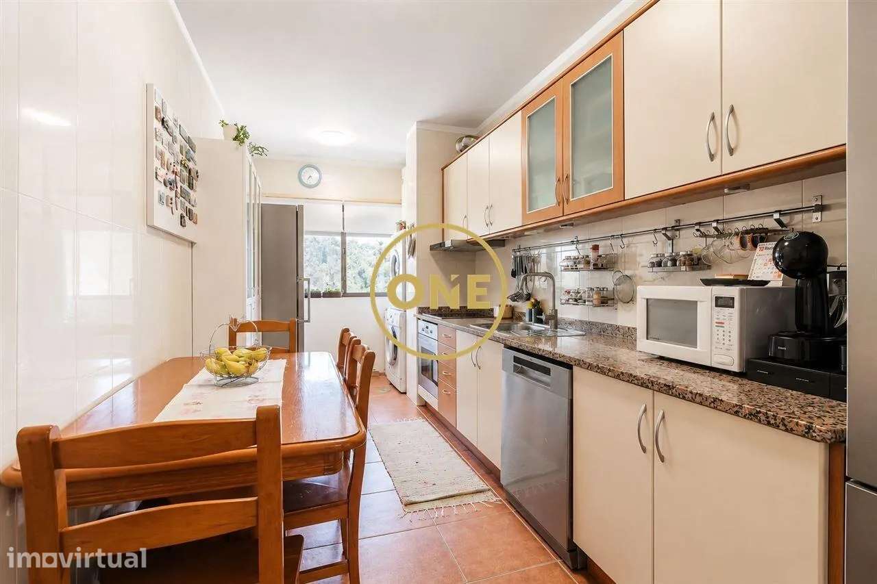 Apartamento T3 com Garagem e Duas Frentes, Junto à Nacional 206! - Grande imagem: 3/17