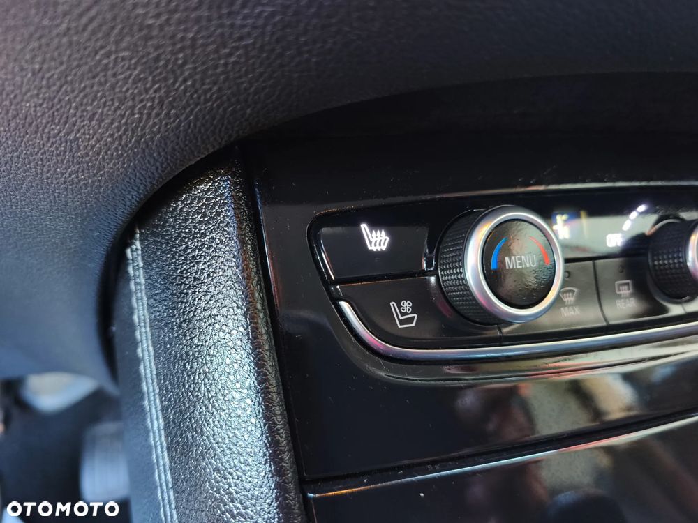 Opel Grandland X 1.6 CDTI Ultimate S&S - 24