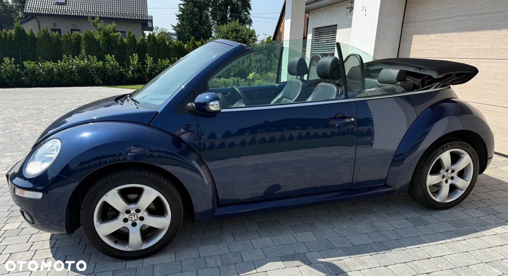 Volkswagen New Beetle 2.0 - 16