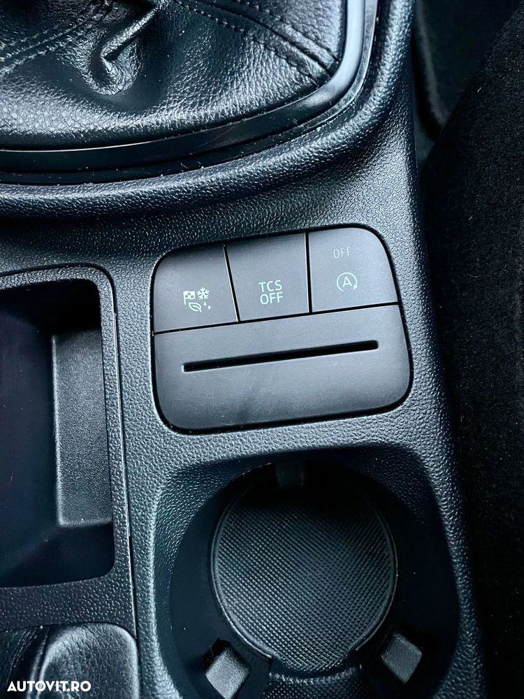 Ford Fiesta 1.1 Trend Connected - 16