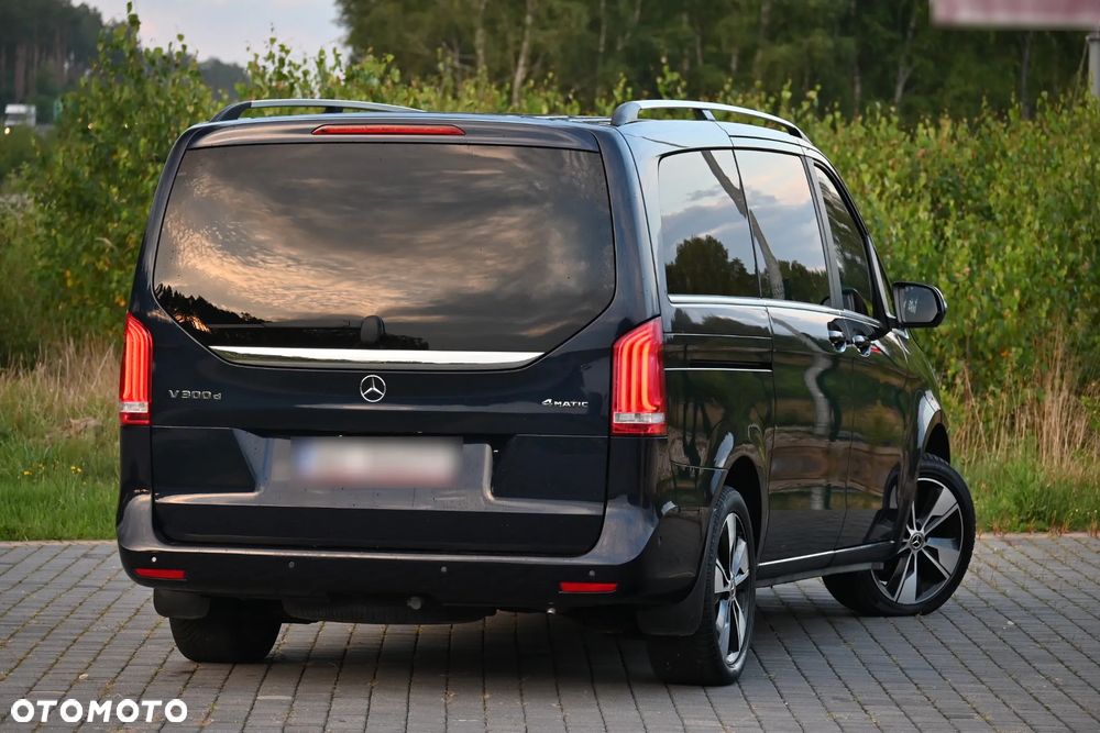 Mercedes-Benz Klasa V 300 d 4-Matic Avantgarde 9G-Tronic (d³ugi) - 14