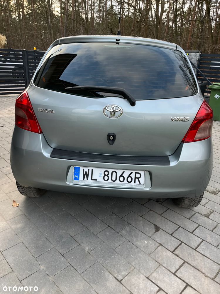 Toyota Yaris 1.3 Luna - 5