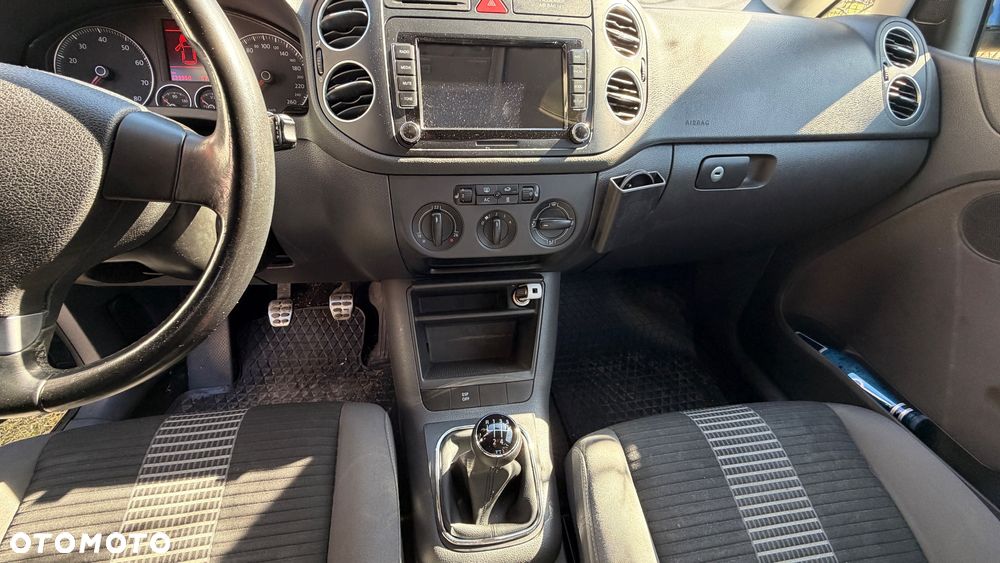 Volkswagen Golf Plus 1.6 Comfortline - 19