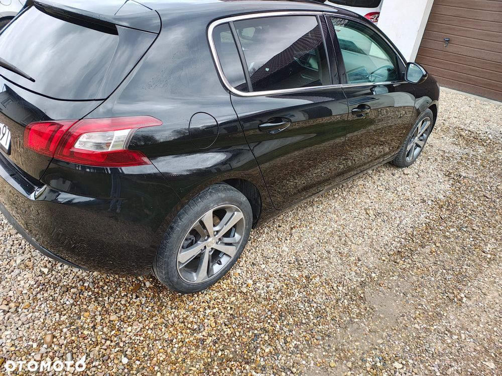 Peugeot 308 1.6 e-HDi Allure S&S - 4