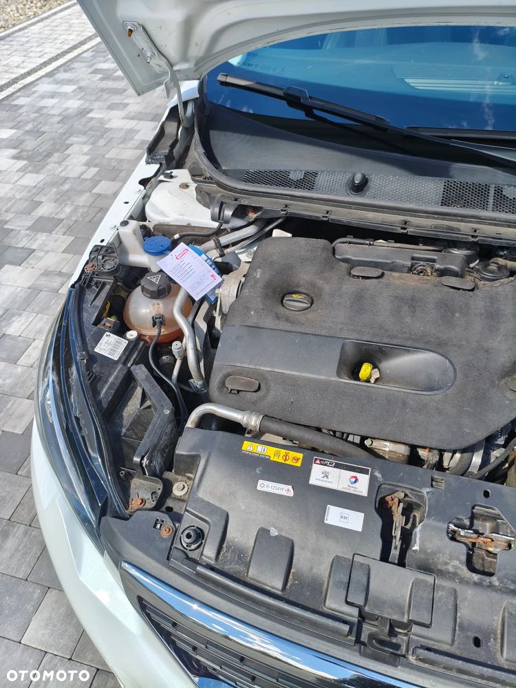 Peugeot 308 BlueHDi 150 Stop & Start Allure - 30