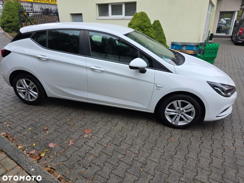 Opel Astra - 11