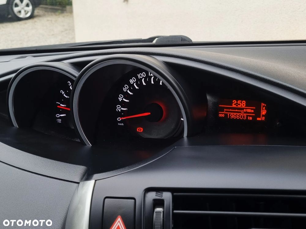 Toyota Verso 1.6 D-4D Premium EU6 - 16