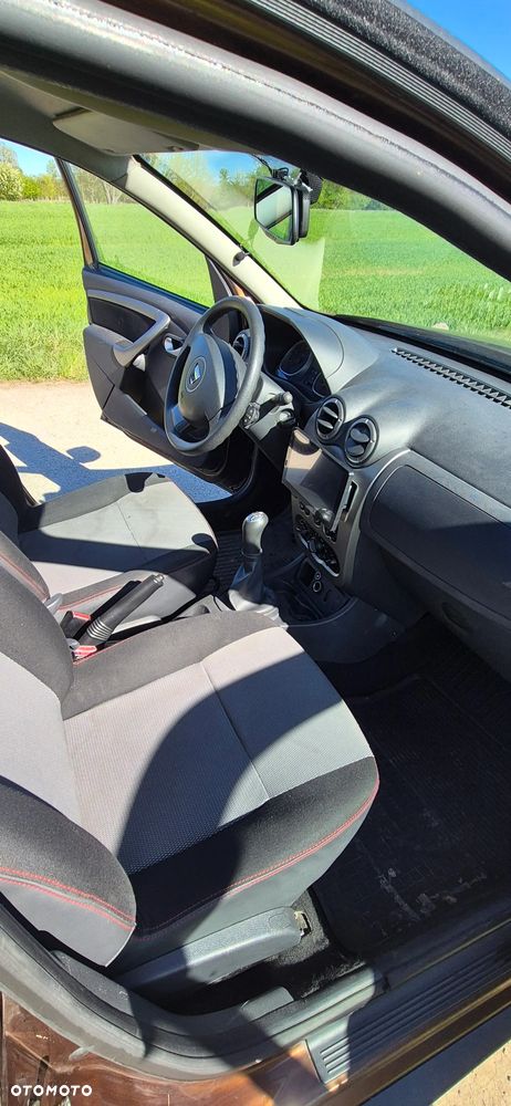 Dacia Duster dCi 90 FAP 4x2 Ice - 9