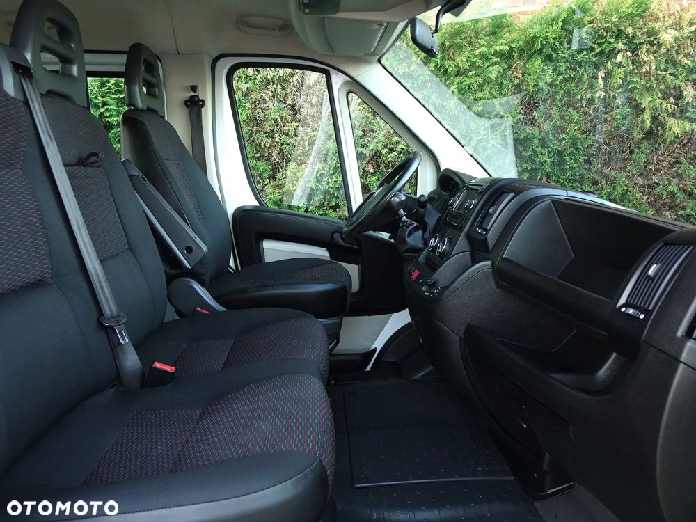Citroën Jumper 7-osobowy DOKA skrzynia ładunkowa - 9