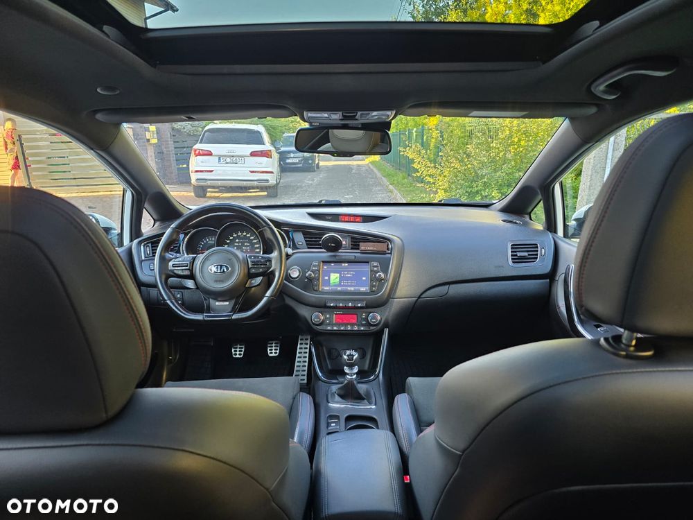 Kia Ceed 1.6 T-GDI GT-Challenge - 29