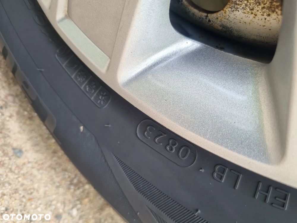 Ford Transit Connect - 34