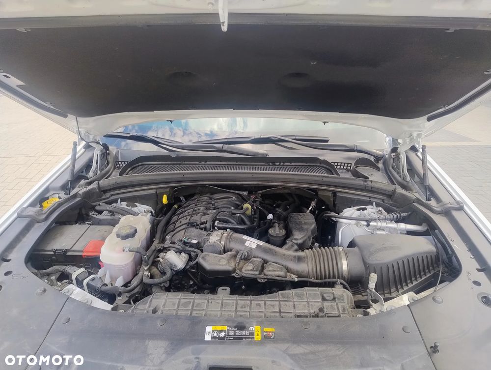 Jeep Grand Cherokee - 15