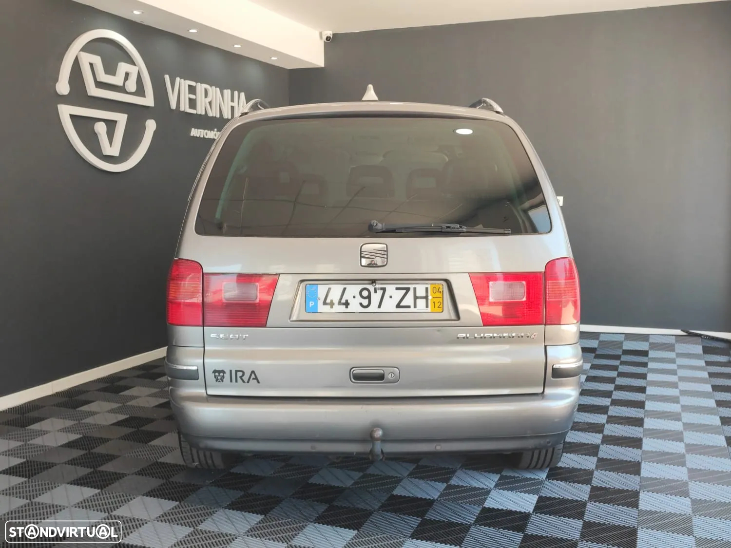 SEAT Alhambra 1.9 TDI Sport 4-Motion - 13