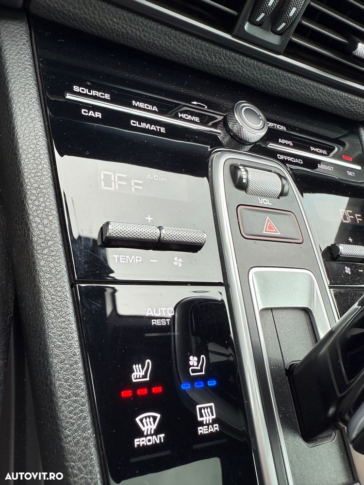 Porsche Cayenne Coupe Tiptronic S - 15