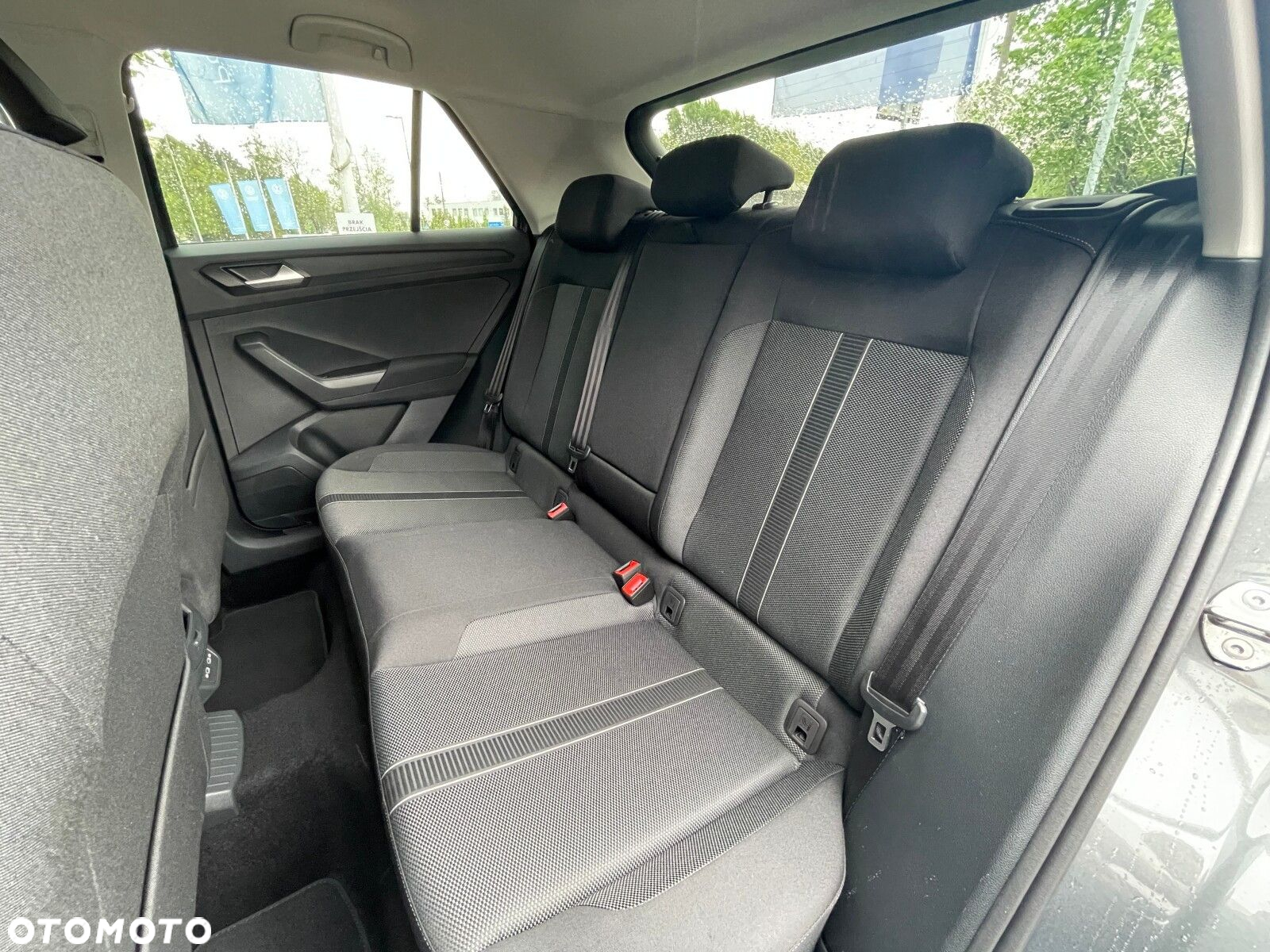 Volkswagen T-Roc 1.5 TSI Life Plus DSG - 25
