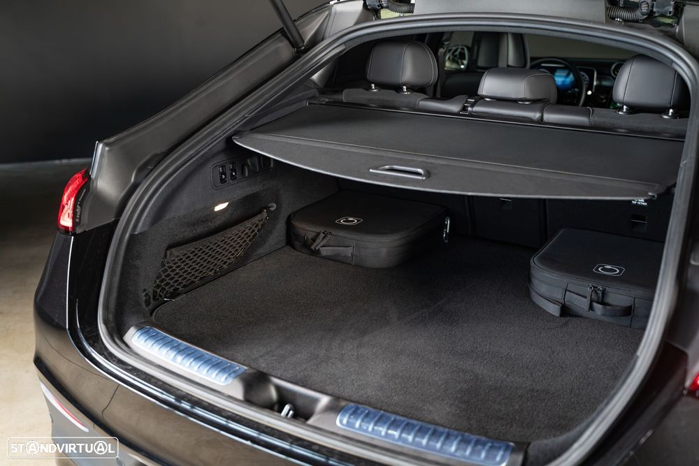 Mercedes-Benz GLC 300 de Coupe 4Matic - 53