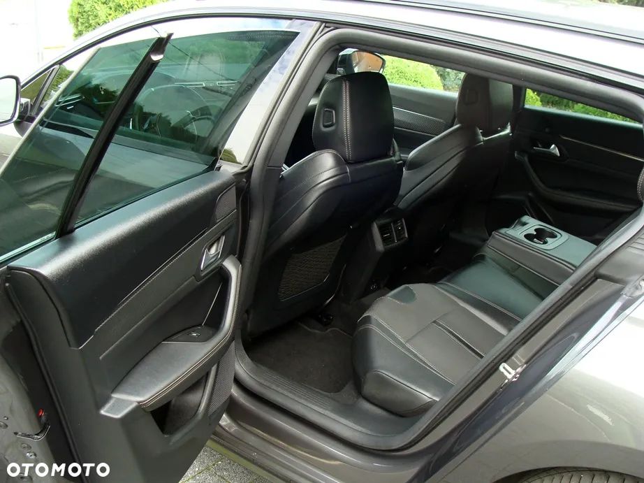Peugeot 508 SW Plug-In Hybrid 225 e-EAT8 GT - 19