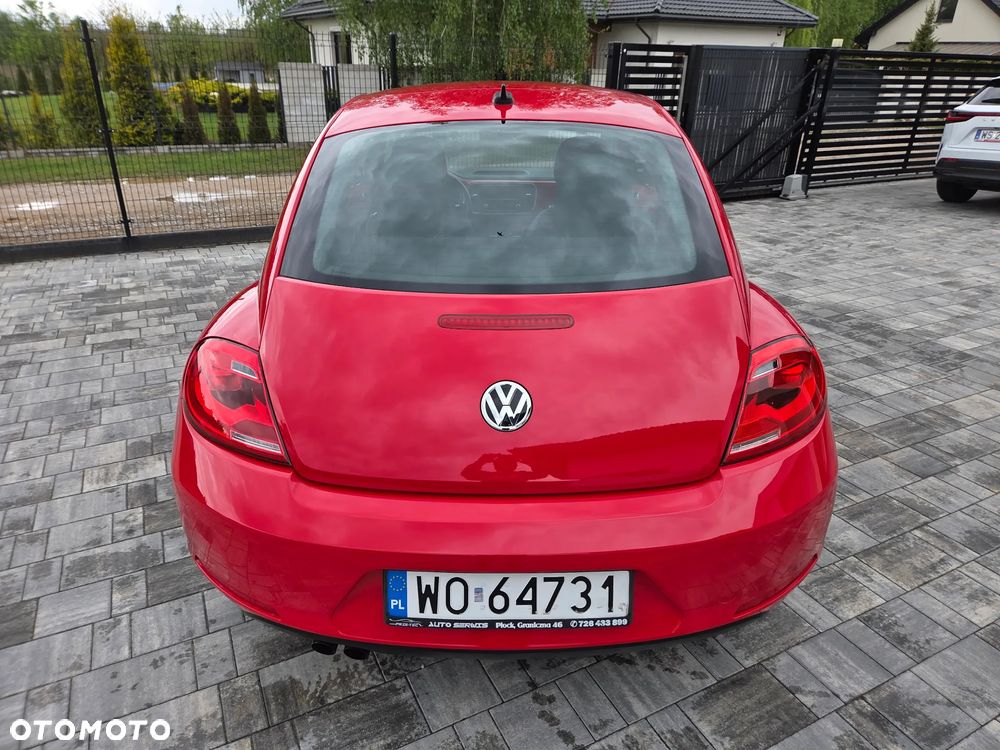 Volkswagen New Beetle - 10