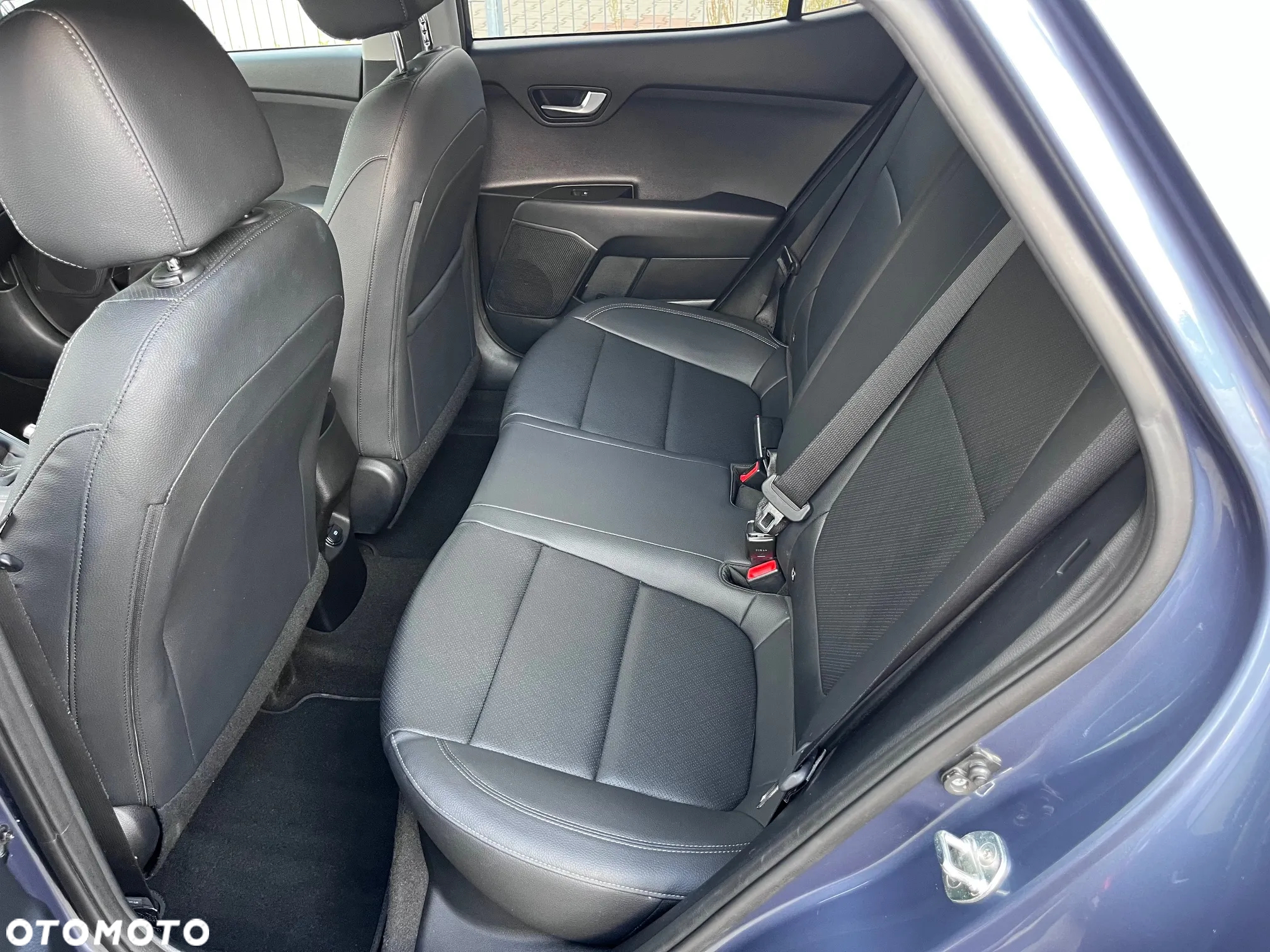 Kia Stonic 1.0 T-GDI 120 Platinum Edition - 22