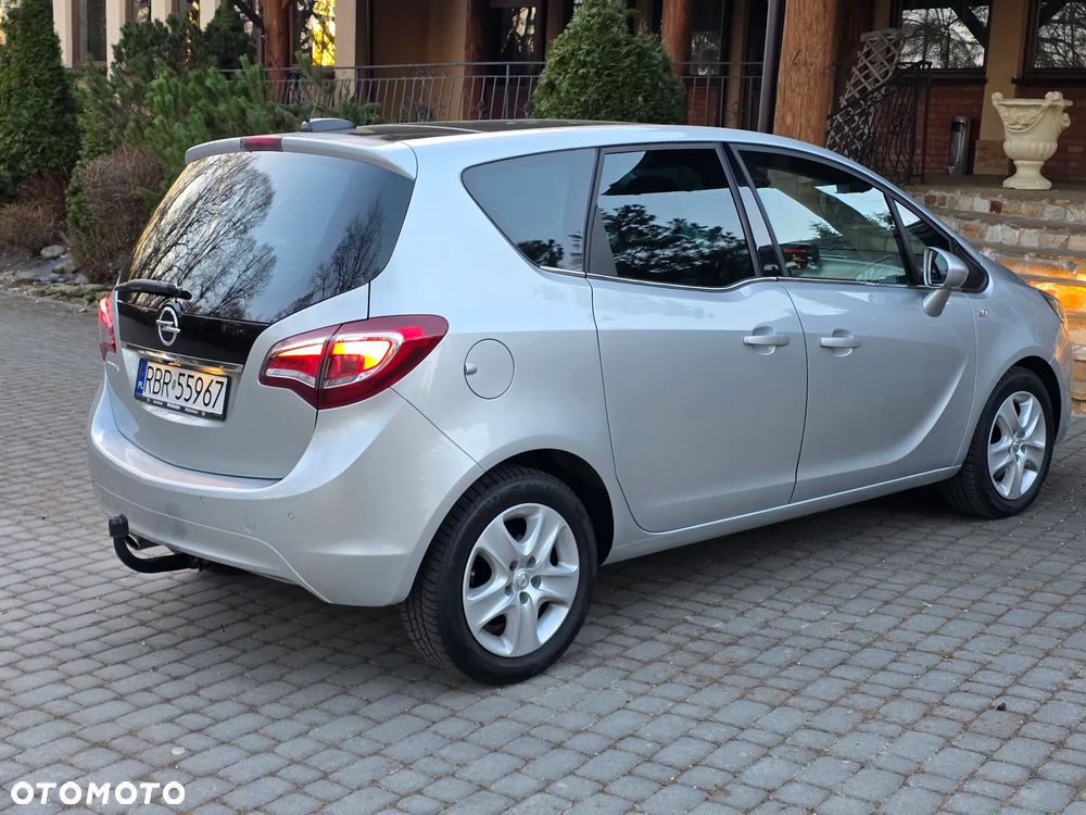 Opel Meriva - 12