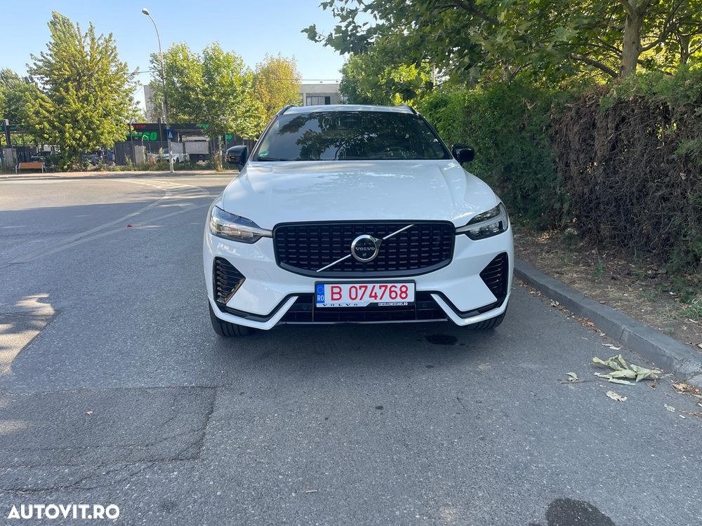 Volvo XC 60 B4 MHEV AT8 FWD R-Design - 7