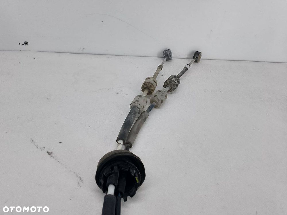 LEWAREK ZMIANY BIEGÓW LINKI OPEL MERIVA B 8126300201 8126300101 1.4 16V - 6