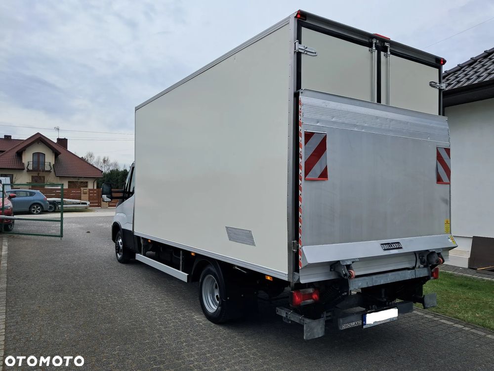 Iveco 50C16  CHŁODNIA+WINDA  1 TONA SALON POLSKA 8-palet - 5