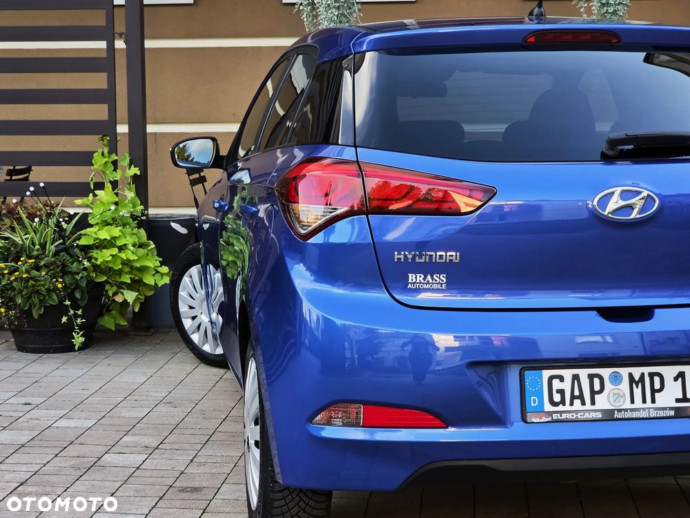 Hyundai i20 1.2 Passion - 23