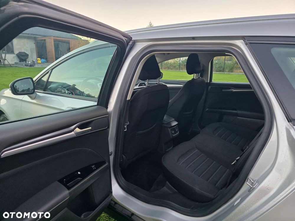 Ford Mondeo - 14