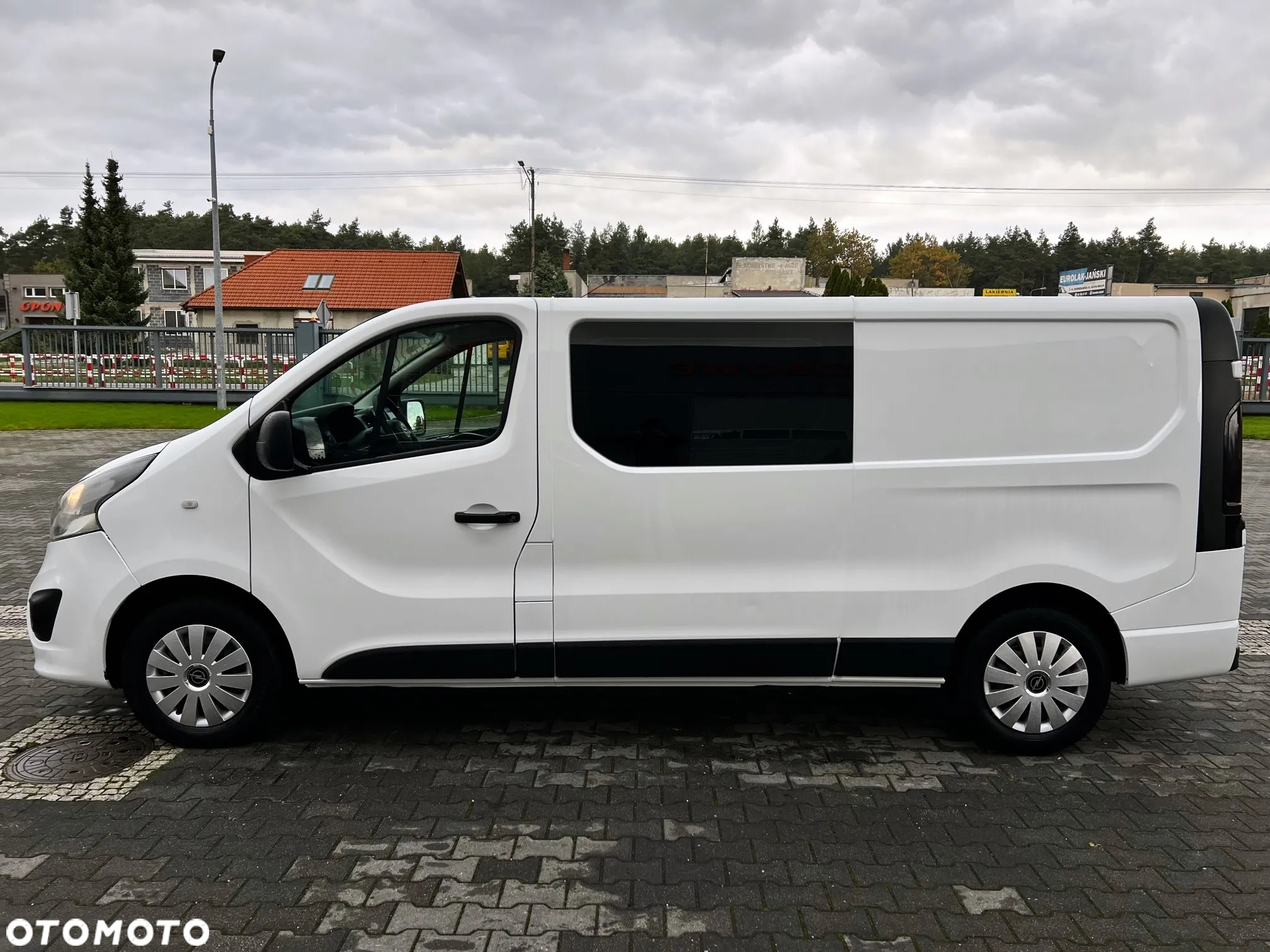 Opel Vivaro Long Doka Brygadówka 6-miejsc Salon PL - 2
