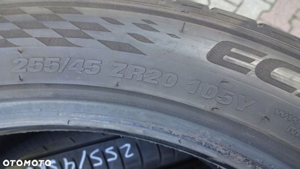Opony letnie 4 szt. 255/45R20 Kumho Escsta PS71 SUV 2022r. 105Y - 10