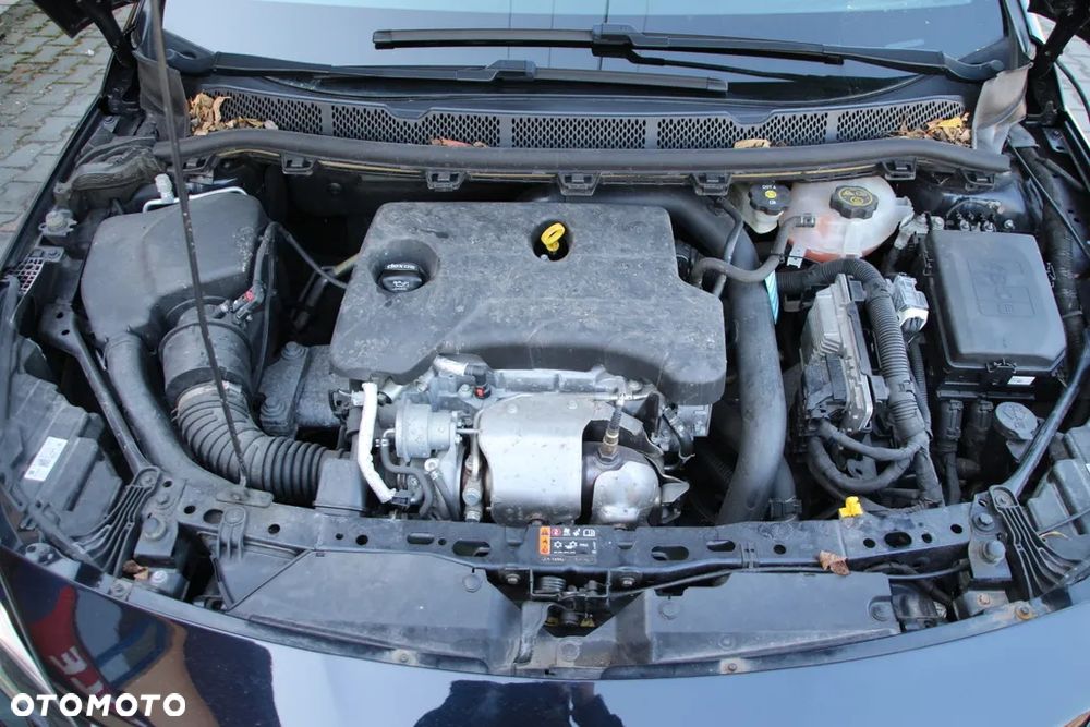 Opel Astra 1.0 Turbo Start/Stop Innovation - 29