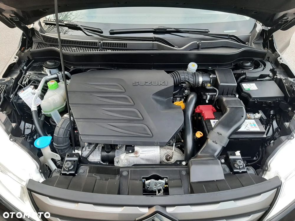 Suzuki Vitara 1.6 DDiS (4x4) Allgrip Comfort - 35