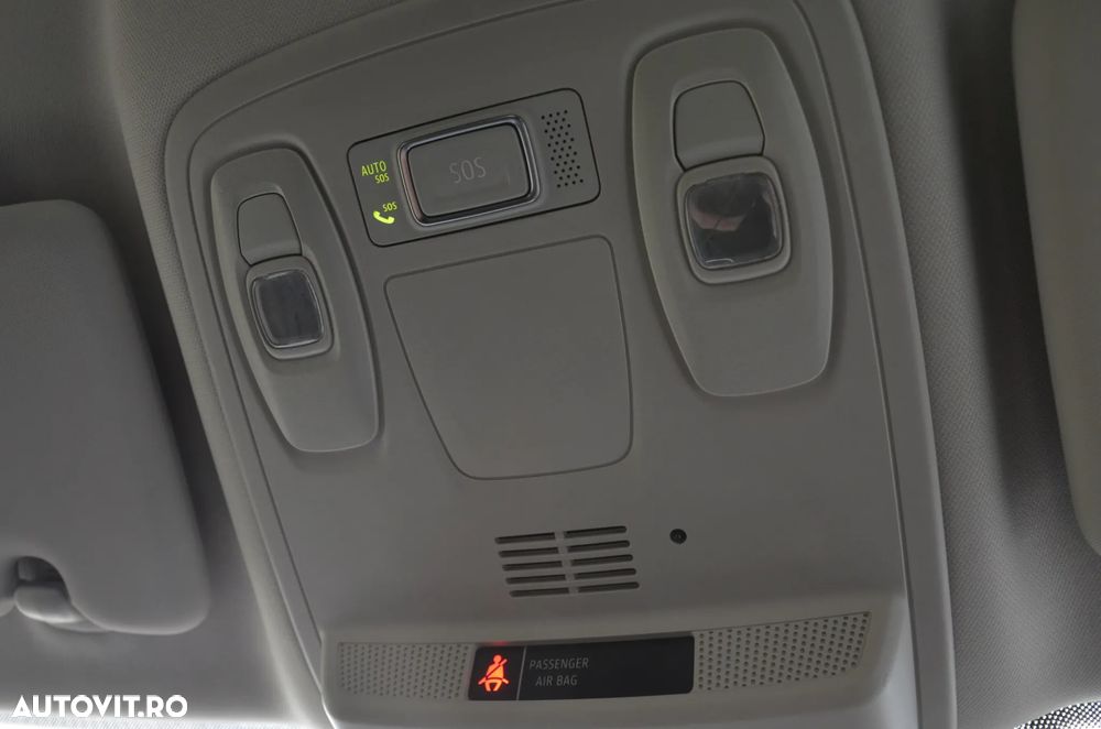 Renault Megane BLUE dCi 115 EDC BUSINESS EDITION - 29