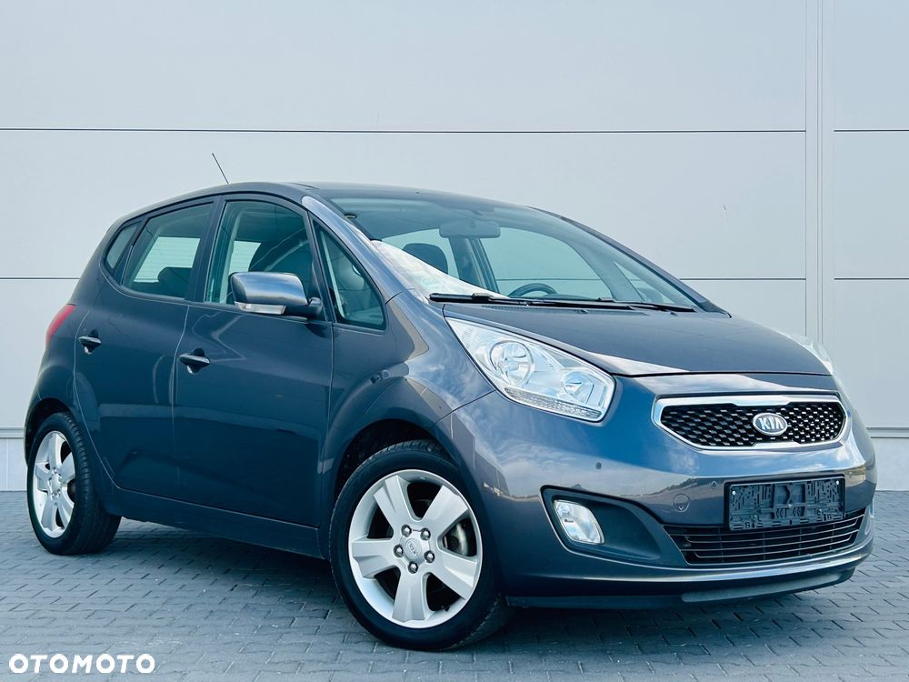 Kia Venga 1.6 L - 8