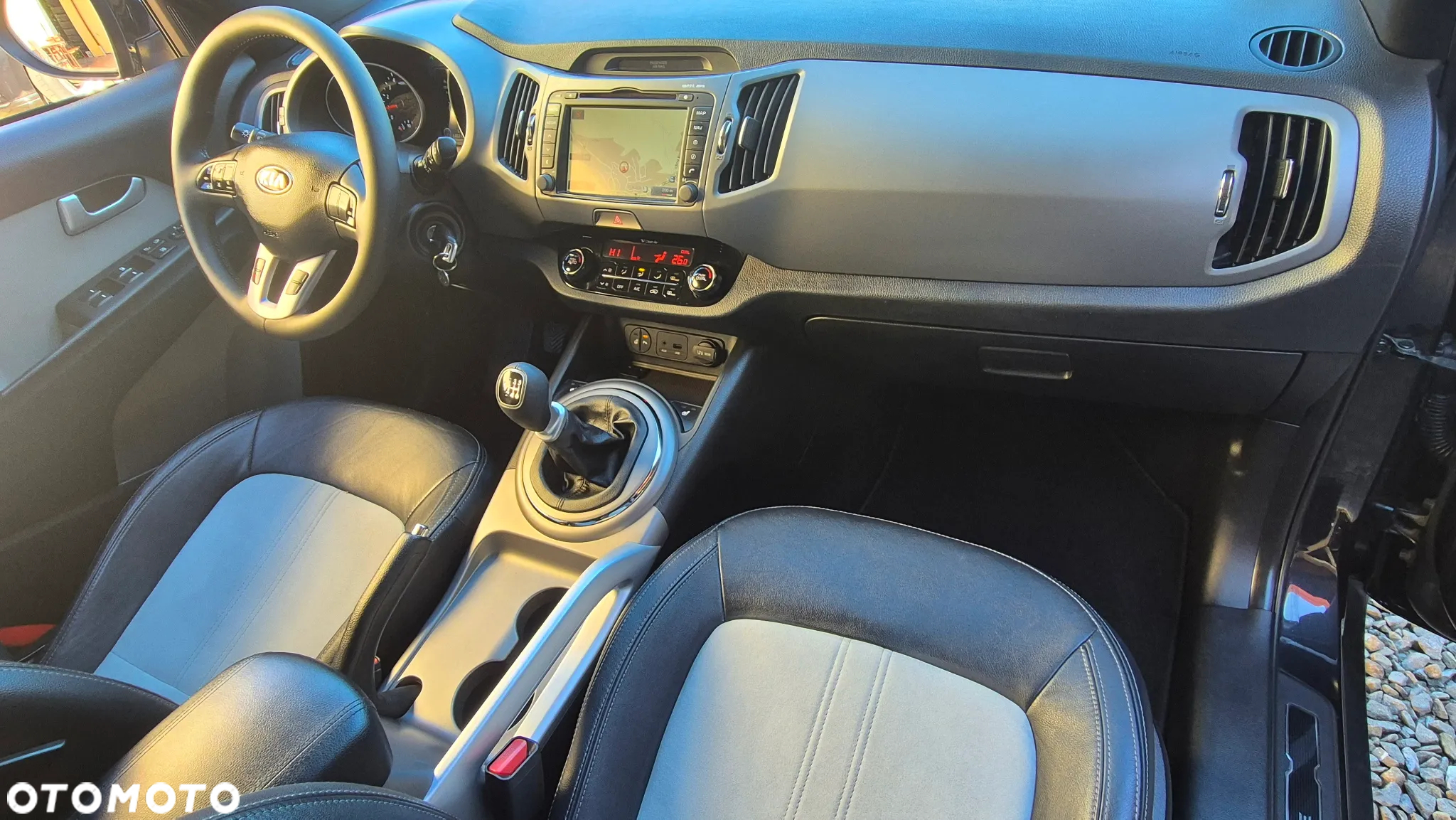 Kia Sportage 1.7 CRDI 2WD ISG Dream-Team Edition - 19