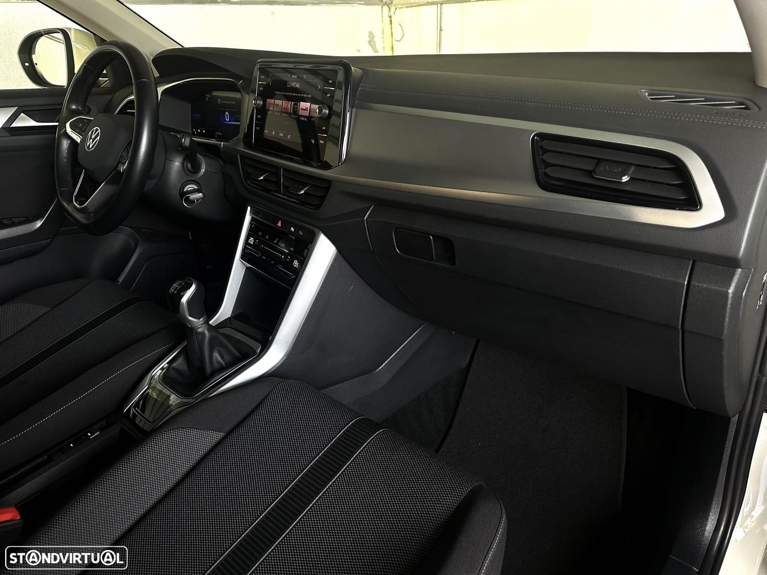 VW T-Roc 1.0 TSI Style - 27