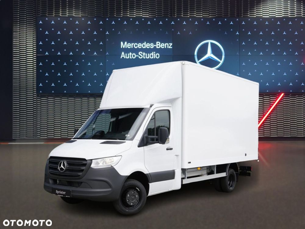 Mercedes-Benz Sprinter - 1