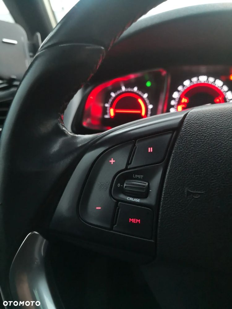 Citroën DS5 BlueHDi 120 - 21