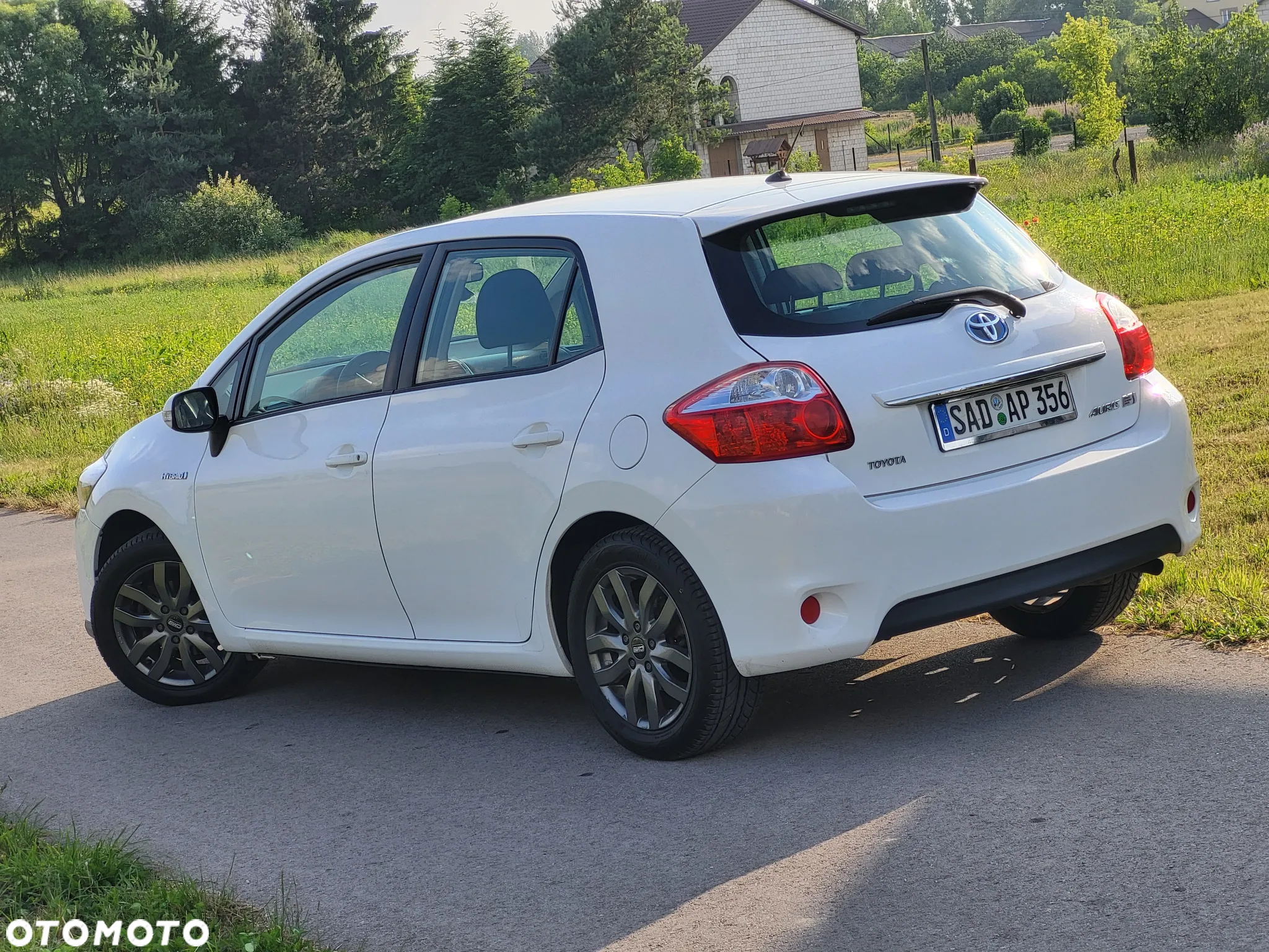 Toyota Auris 1.8 HSD Prestige NAVI - 19