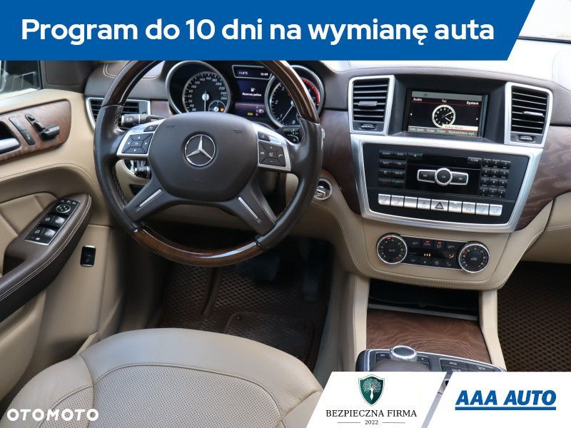 Mercedes-Benz GL - 9