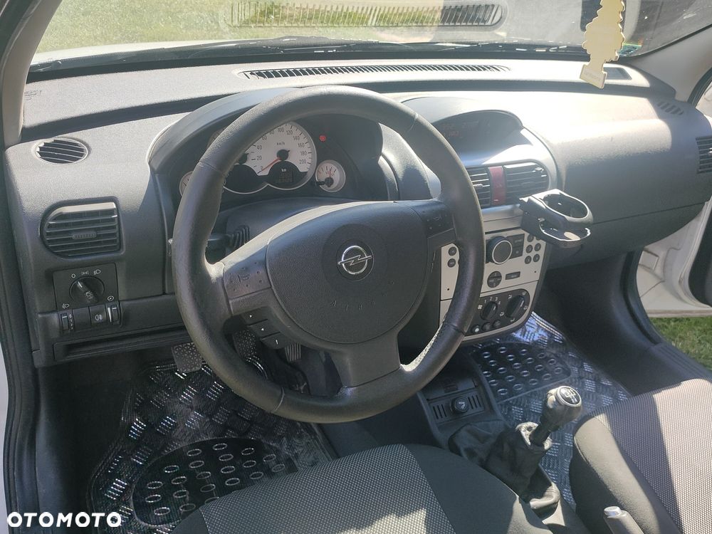 Opel Corsa - 5