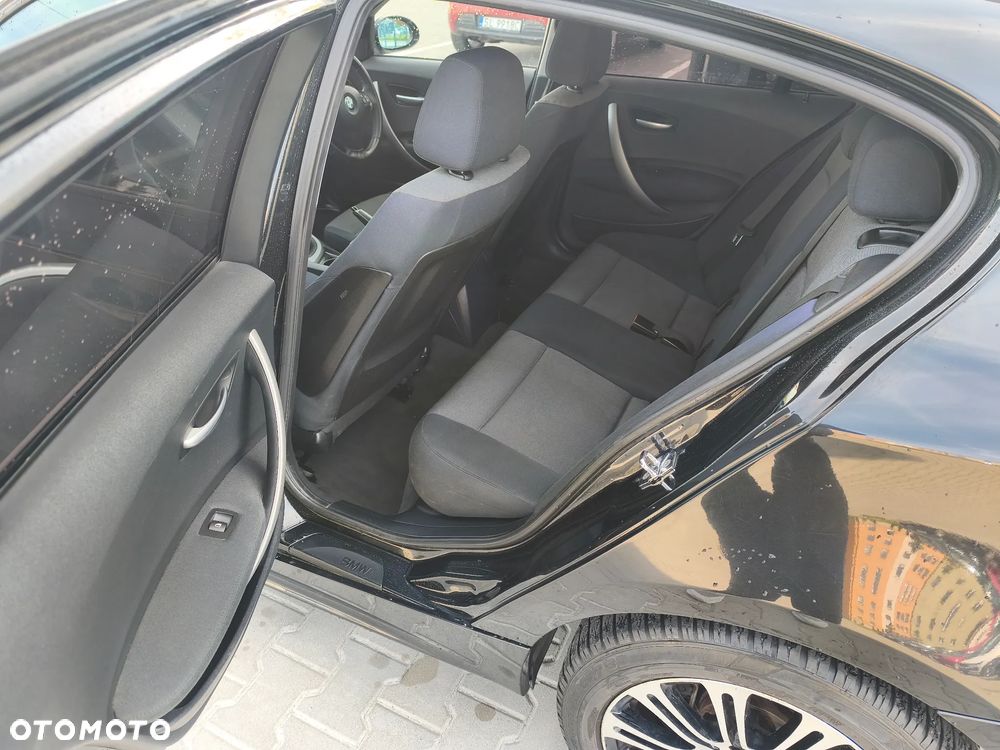 BMW Seria 1 - 11