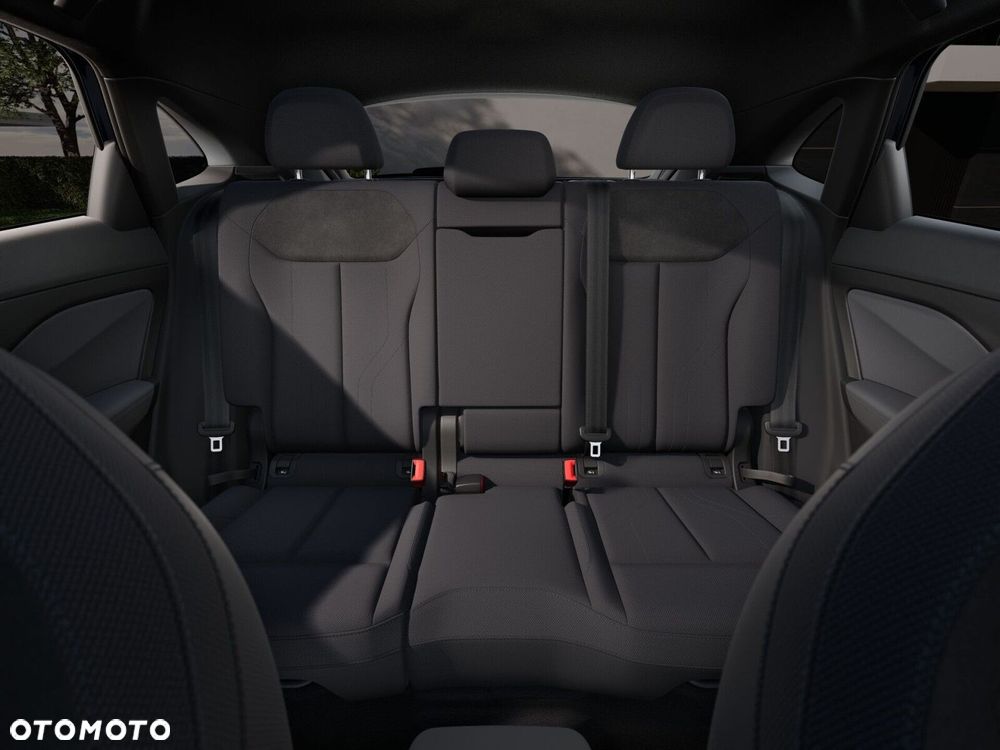 Audi Q3 Sportback - 9