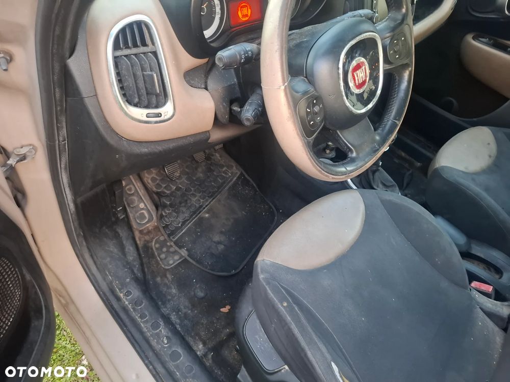 Fiat 500L - 12